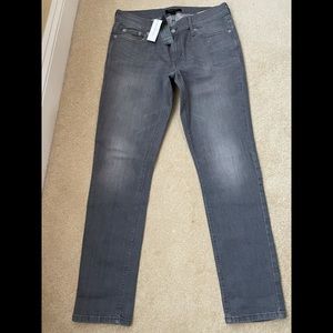NWT Banana Republic Girlfriend Jeans
